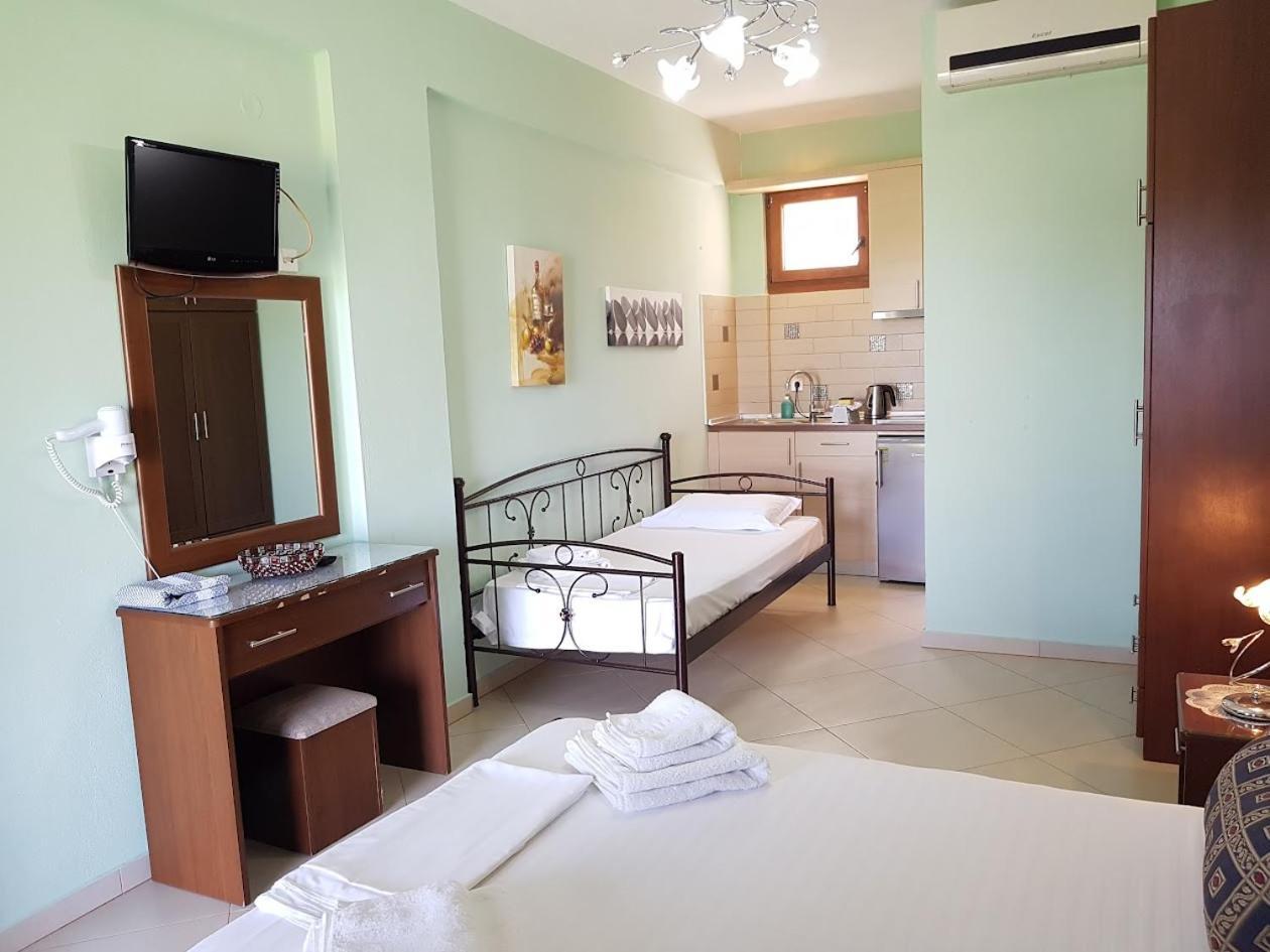 Villa Melina 1 Koinira Buitenkant foto